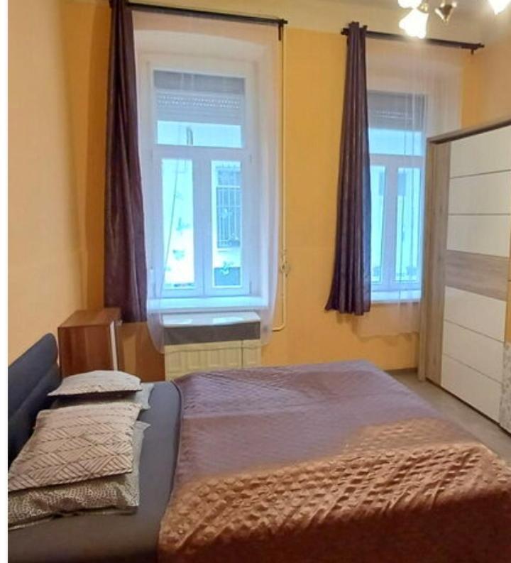 Happy Apartman Budapest Bagian luar foto